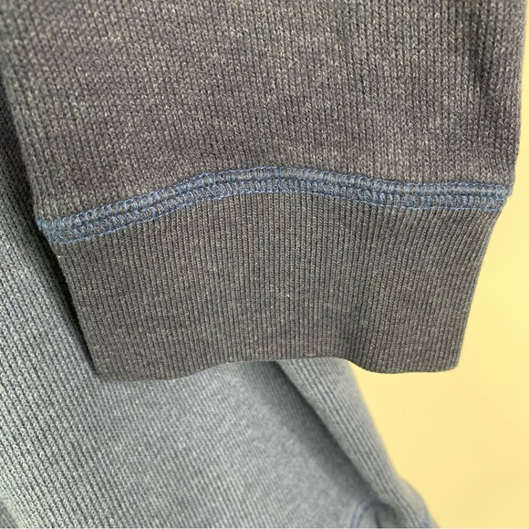 Banana Republic 1/4 Zip - Picture 8 of 10